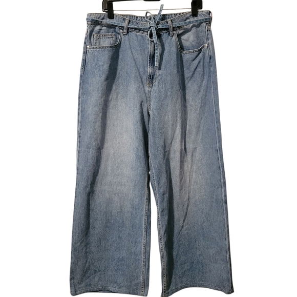 H&M Divided Baggy Loose Fit Mid Waist Wide Leg Jeans Wm 10 Cotton Casual Trendy - Picture 1 of 14